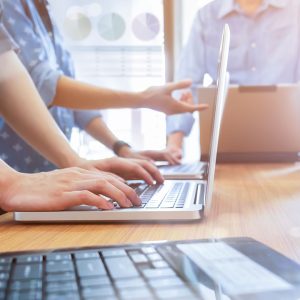 curso competencias digitales basica 300x300 - INTERNET Y FUNDAMENTOS DE DISEÑO DE PAGINAS WEB